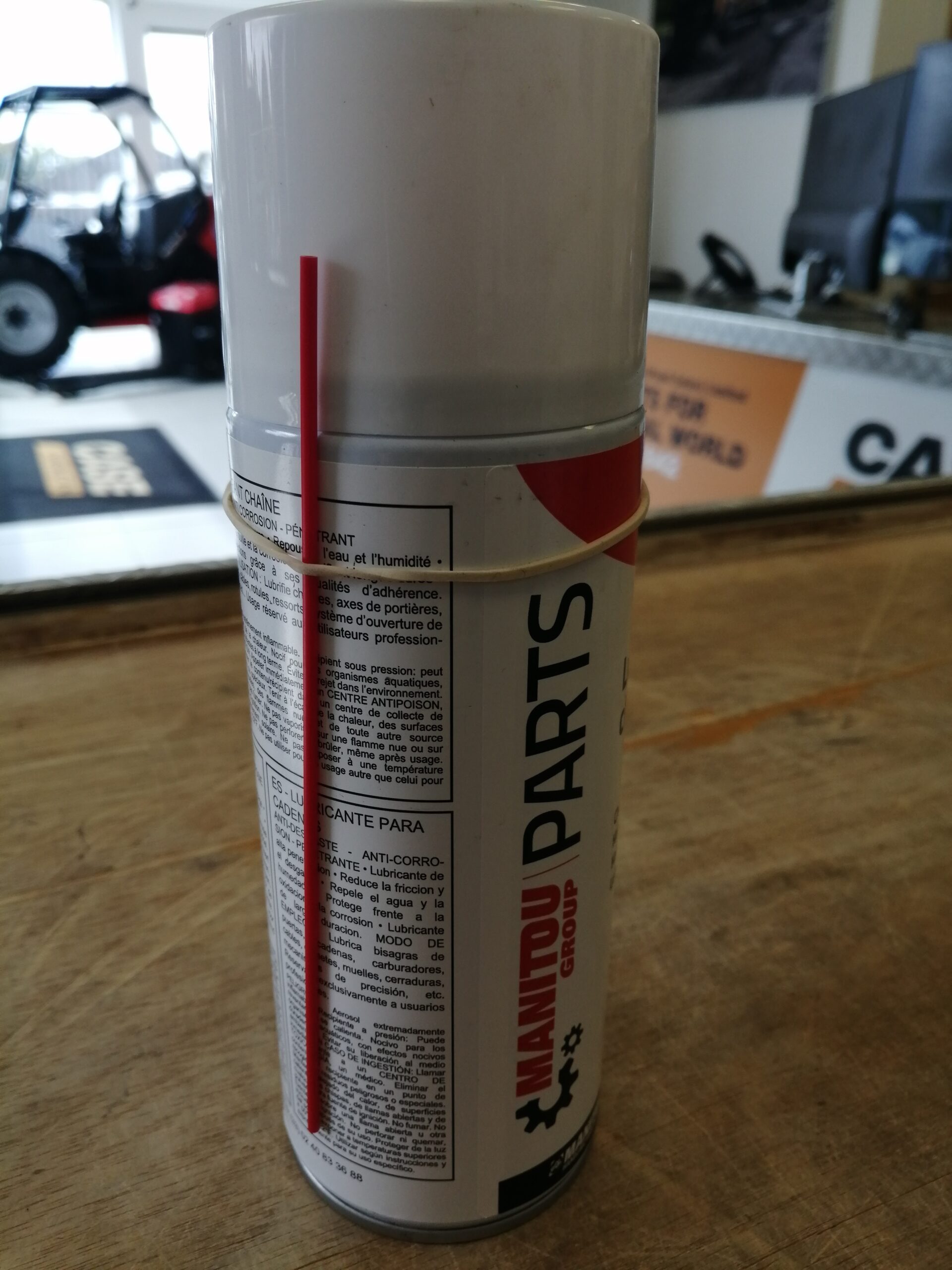 MANITOU Special Chain Lubricant 400ml Part Number 554271 Genuine - Image 3