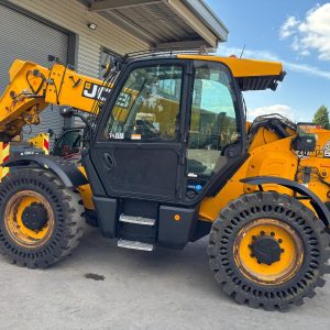 JCB 560-80
